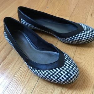 Loft houndstooth shoes